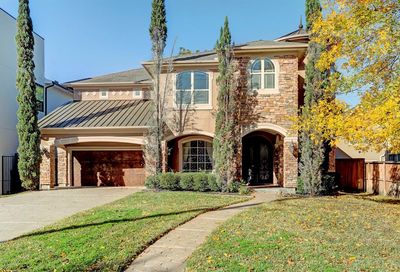 4666 Cedar Street Bellaire TX 77401