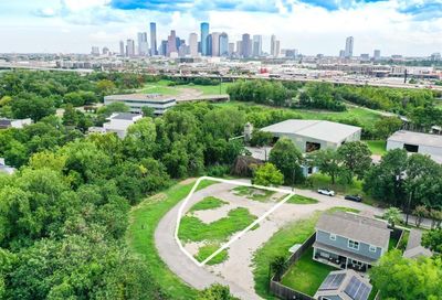 717 E 5th 1/2 Houston TX 77007