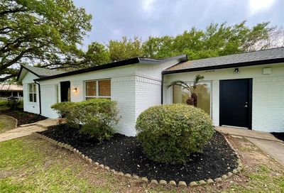 82 Nicole Bay City TX 77414