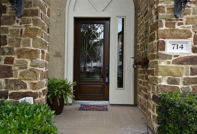 714 Old Oyster Trail Sugar Land TX 77478