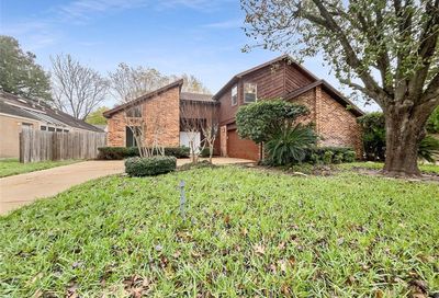 8015 Suspiro Drive Houston TX 77083