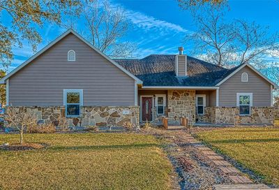 2017 Newgulf Drive Boling TX 77420