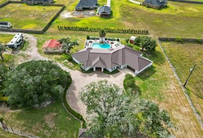 10911 Highway 36 Needville TX 77461
