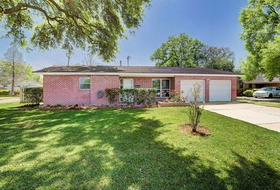 4301 Hummingbird Street Houston TX 77035