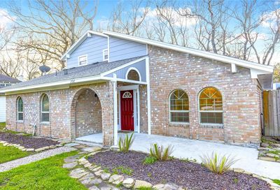 206 Saint Cloud Drive Friendswood TX 77546