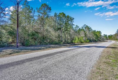 1-3-73 Winchester Road Huntsville TX 77340