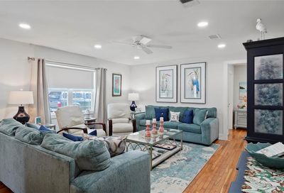 2415 55th Street Galveston TX 77551