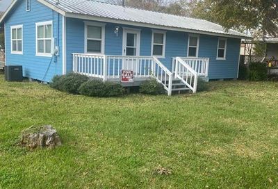 4622 2nd Street Bacliff TX 77518