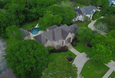 109 Sunset Drive Friendswood TX 77546