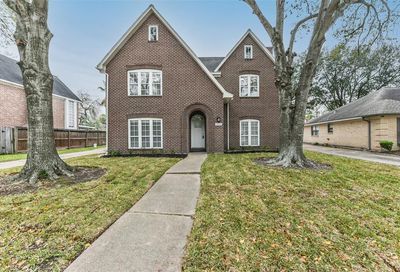 8862 Chelsworth Drive Houston TX 77083