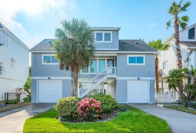 3415 Jolly Roger Circle Galveston TX 77554