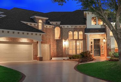 26 Valcourt Place The Woodlands TX 77382