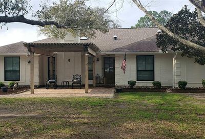 1512 Falling Leaf Drive Friendswood TX 77546