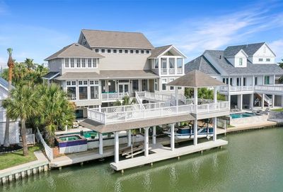 3509 Cross Bones Circle Galveston TX 77554
