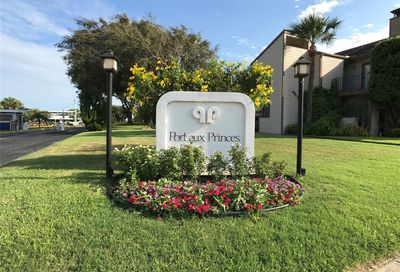 7037 N Holiday Drive Galveston TX 77550