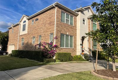 4340 Betty Street Bellaire TX 77401
