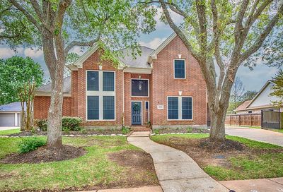 1814 Streamside Drive Friendswood TX 77546