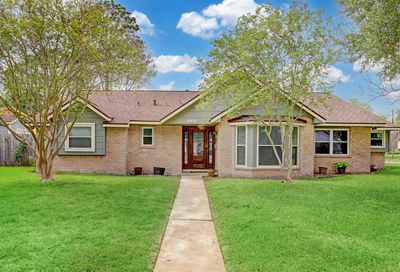 6031 Lattimer Drive Houston TX 77035