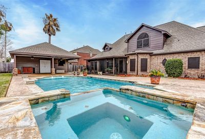 4423 Green Tee Drive Baytown TX 77521