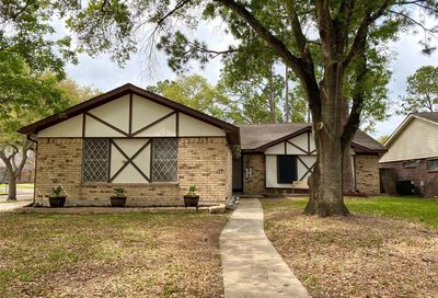 703 Bonanza Road Houston TX 77062
