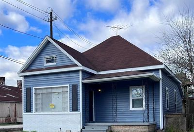 2105 Sumpter Street Houston TX 77026