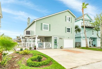 12723 E Camino Famoso Galveston TX 77554