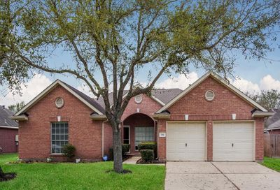 2206 Manchester Lane Pearland TX 77581