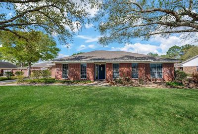 1311 Avenue K El Campo TX 77437