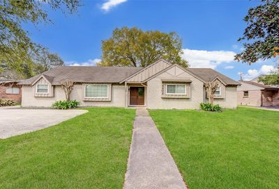 5602 W Bellfort Avenue Houston TX 77035