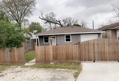 7803 Queen Street Houston TX 77028