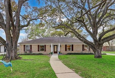 1530 Ashford Hollow Lane Houston TX 77077