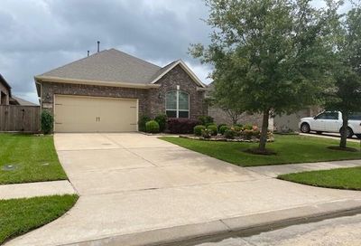 711 Timberstone Lane Friendswood TX 77546