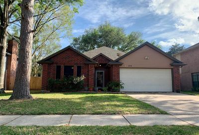2209 Castle Drive League City TX 77573