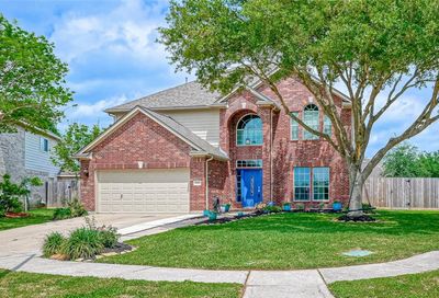 5011 Chase Park Court Bacliff TX 77518