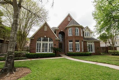 4919 Linden Street Bellaire TX 77401