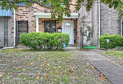 8236 Fondren Road Houston TX 77074