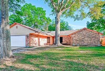 1103 Apache Trail Baytown TX 77521