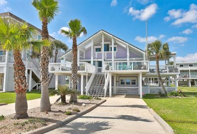13634 Grand Terre Galveston TX 77554