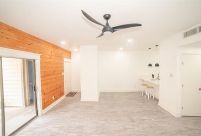 7109 N Holiday Drive Galveston TX 77550