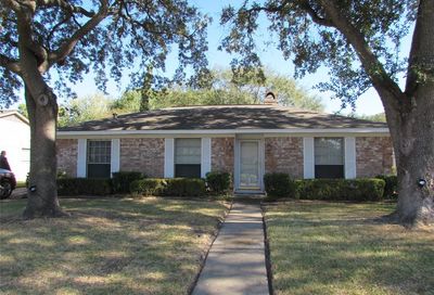12118 Scottsdale Drive Meadows Place TX 77477