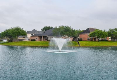 6518 Harbor Mist Sugar Land TX 77459