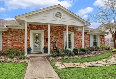 10023 Del Monte Drive Houston TX 77042