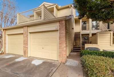 731 Bering Drive Drive Houston TX 77057