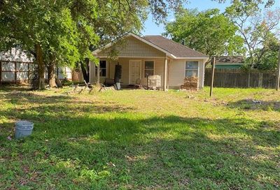 706 Renfro Burford Road Fresno TX 77545