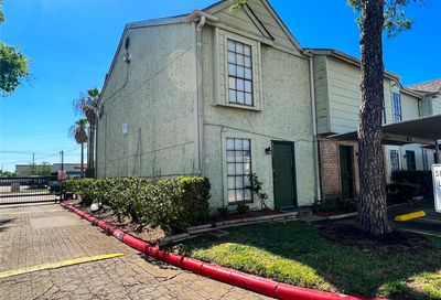 8621 Victorian Village Drive Houston TX 77071