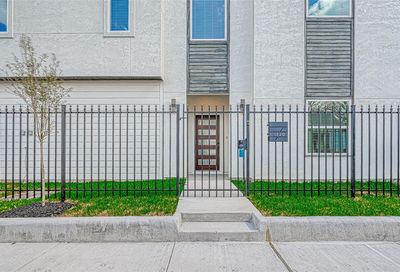 1720 Hardy Street Houston TX 77026