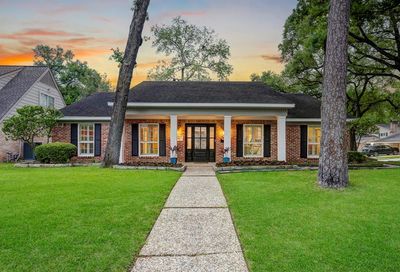 13635 Pebblebrook Drive Houston TX 77079