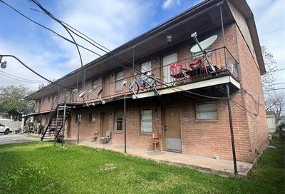 10209 Wiggins Street Houston TX 77029