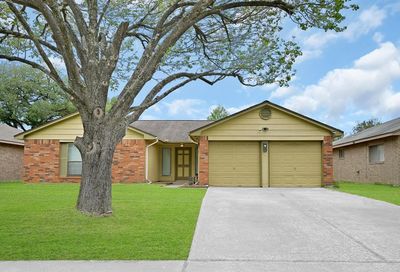 1934 Pilgrims Point Drive Friendswood TX 77546