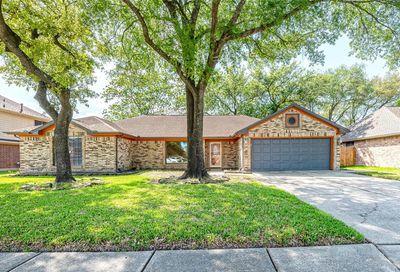 138 E Forest Lane Houston TX 77015